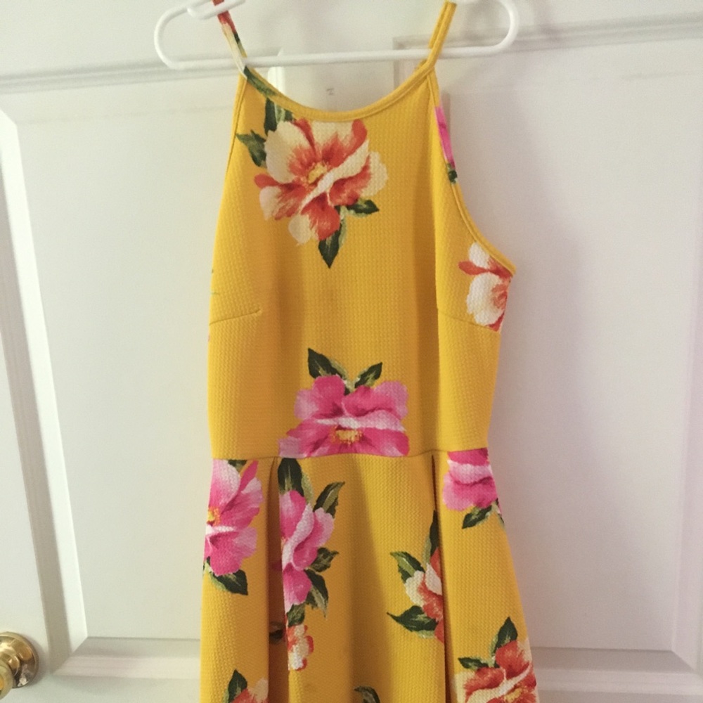Juniors Yellow Floral Dress